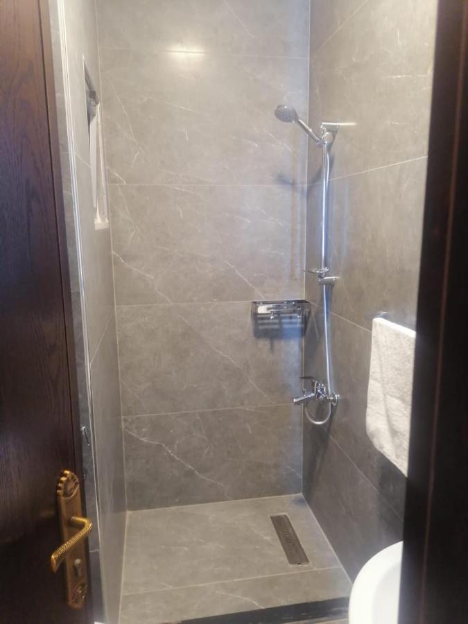 Al-Ahlam Hotel Apartments อคาบา ภายนอก รูปภาพ