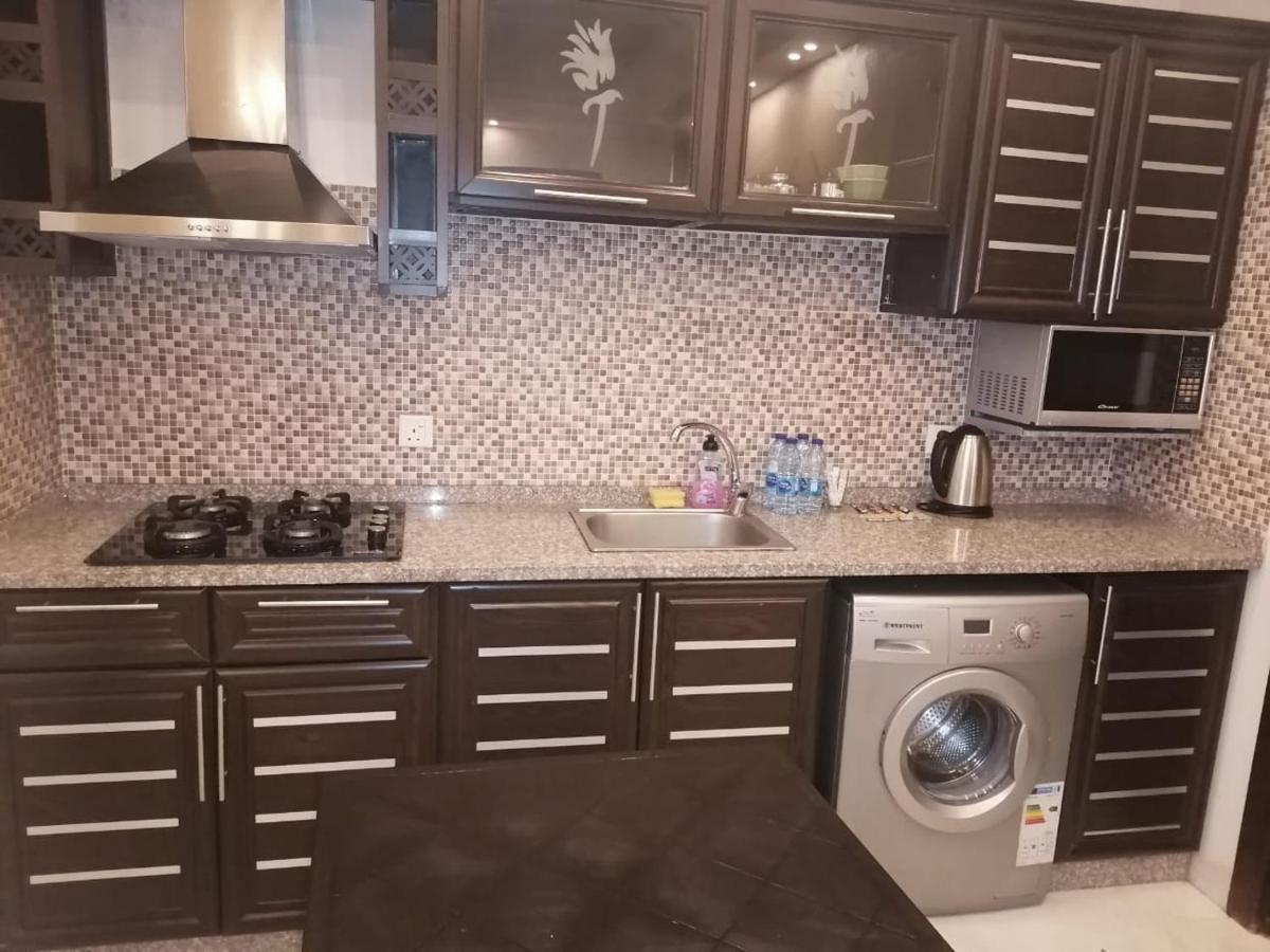 Al-Ahlam Hotel Apartments อคาบา ภายนอก รูปภาพ
